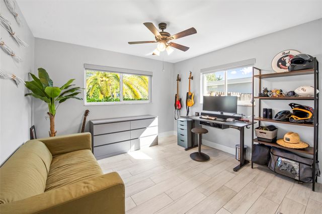 3431 NE 18th Avenue, Oakland Park, FL 33306