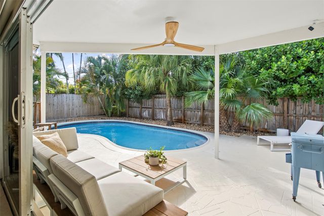 3431 NE 18th Avenue, Oakland Park, FL 33306