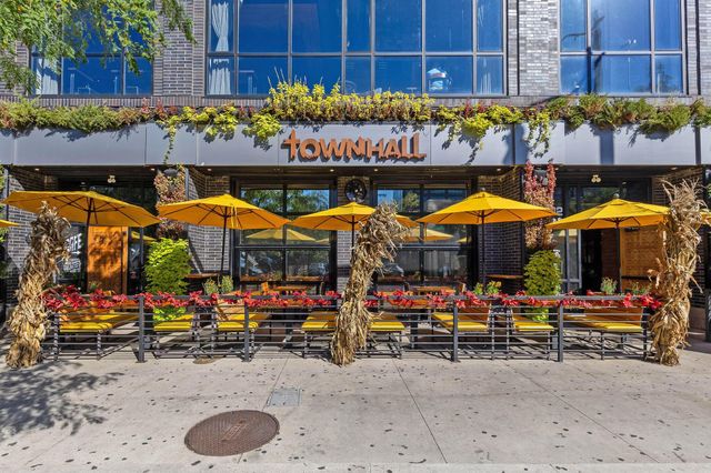 26 Victorian Gate Way, Columbus, OH 43215