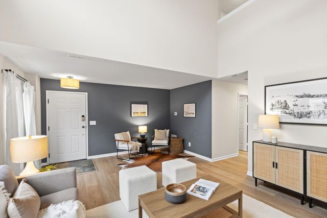 26 Victorian Gate Way, Columbus, OH 43215