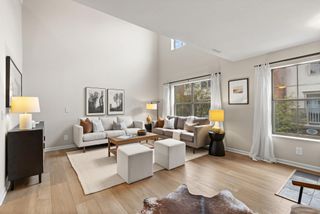 26 Victorian Gate Way, Columbus, OH 43215