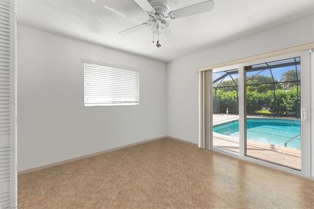 4419 Lakewood BLVD, Naples, FL 34112