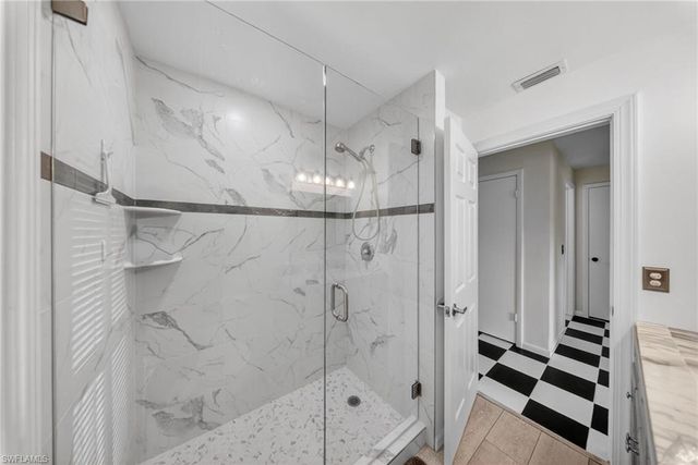 4419 Lakewood BLVD, Naples, FL 34112