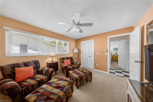 4419 Lakewood BLVD, Naples, FL 34112