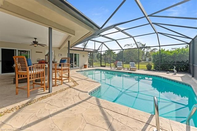 4419 Lakewood BLVD, Naples, FL 34112