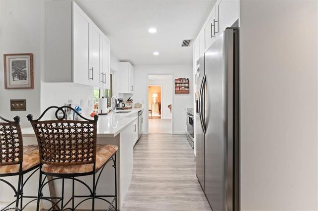 4419 Lakewood BLVD, Naples, FL 34112