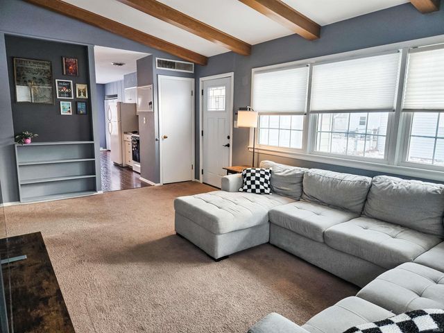 2828 Barnhart Avenue, Fort Wayne, IN 46805