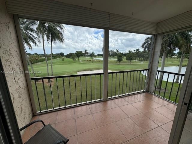 8900 Washington Boulevard 304A, Pembroke Pines, FL 33025