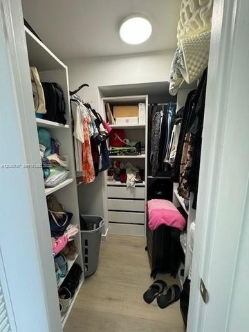 8900 Washington Boulevard 304A, Pembroke Pines, FL 33025