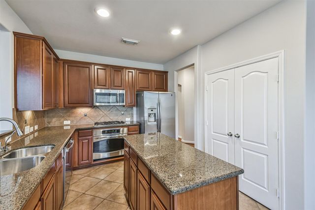 9506 Gramond Hall Court, Spring, TX 77379