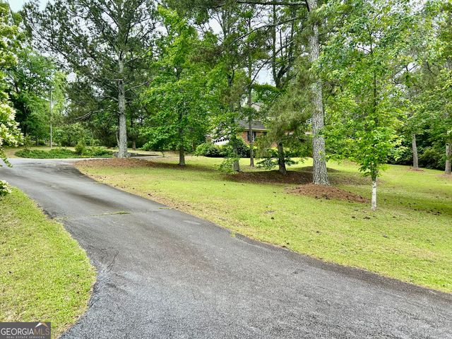 1808 Stoney Crest Drive, Elberton, GA 30635