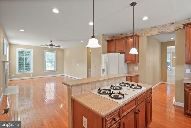 10631 POAGUES BATTERY DR, Bristow, VA 20136