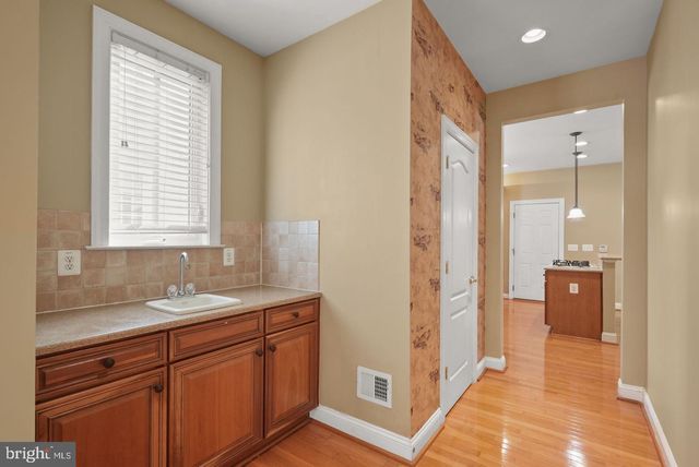 10631 POAGUES BATTERY DR, Bristow, VA 20136