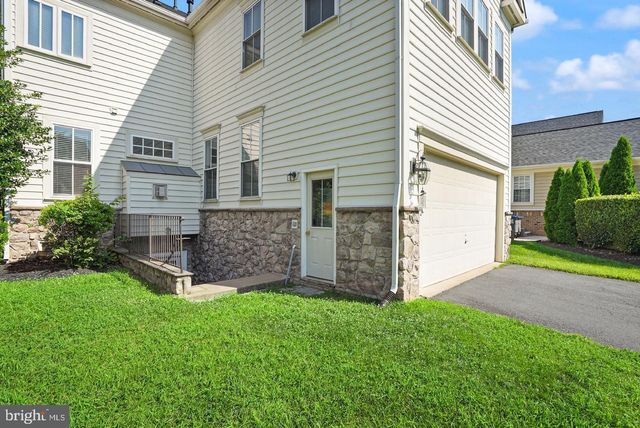 10631 POAGUES BATTERY DR, Bristow, VA 20136