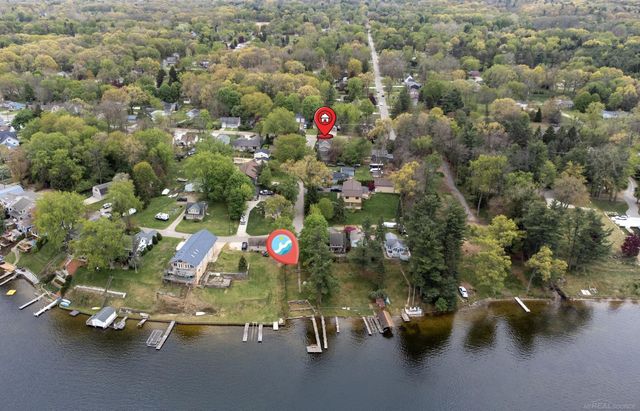 776 Heights Road, Lake Orion, MI 48362
