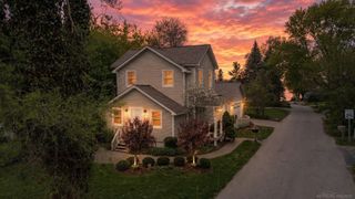 776 Heights Road, Lake Orion, MI 48362