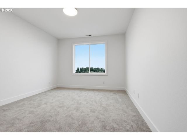 23037 Sw CURRY RIDGE Dr, Sherwood, OR 97140