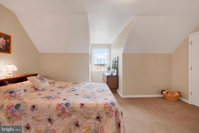 13323 MAUGANSVILLE RD, Hagerstown, MD 21740