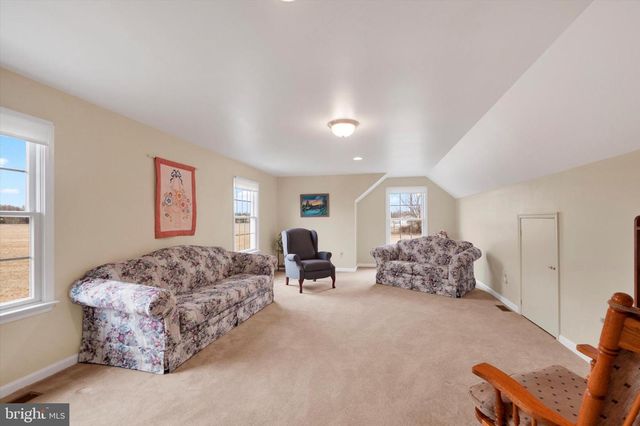 13323 MAUGANSVILLE RD, Hagerstown, MD 21740