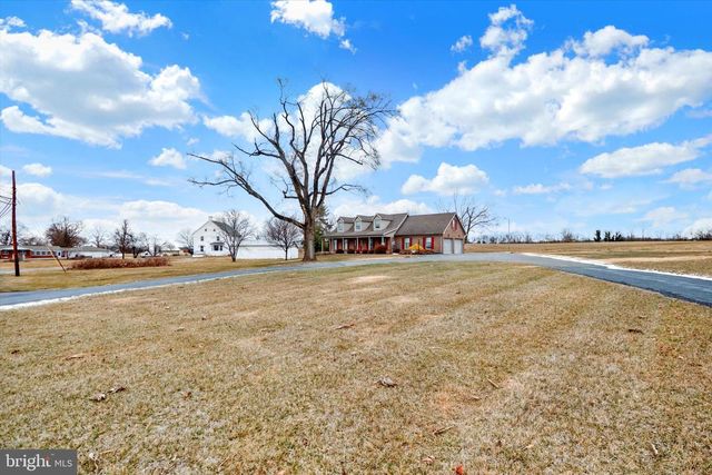 13323 MAUGANSVILLE RD, Hagerstown, MD 21740