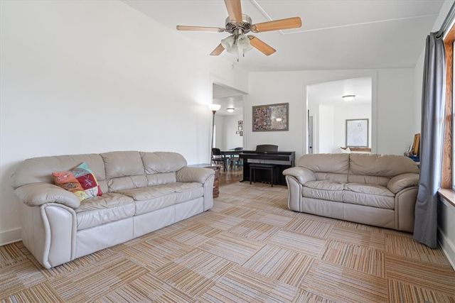 2 Arnold Lane, Bella Vista, AR 72715