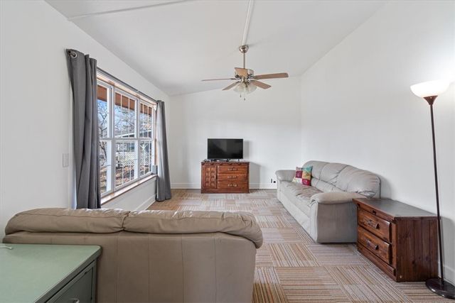 2 Arnold Lane, Bella Vista, AR 72715