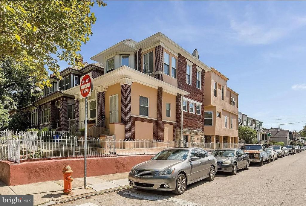 1626 LINDLEY AVE, Philadelphia, PA 19141
