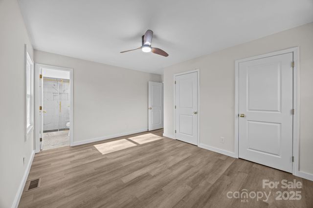 5324 Cheval Place, Charlotte, NC 28205