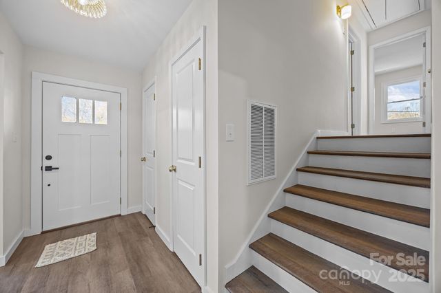 5324 Cheval Place, Charlotte, NC 28205