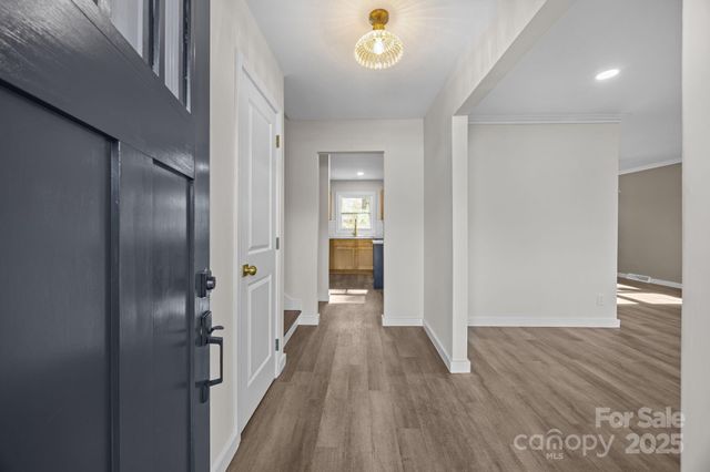 5324 Cheval Place, Charlotte, NC 28205