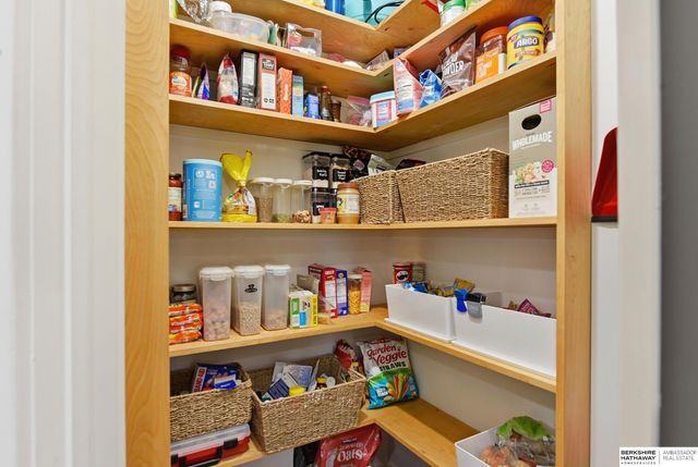 6108 S 176th Street, Omaha, NE 68135