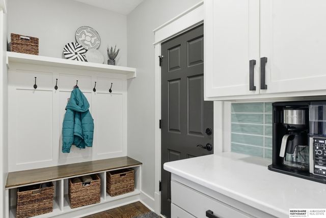 6108 S 176th Street, Omaha, NE 68135