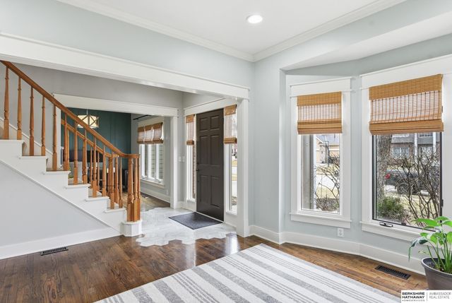 6108 S 176th Street, Omaha, NE 68135