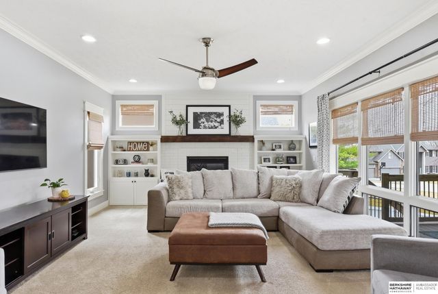 6108 S 176th Street, Omaha, NE 68135