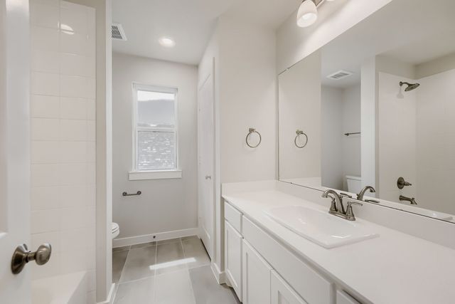 1728 Truro Lane, Fort Worth, TX 76052
