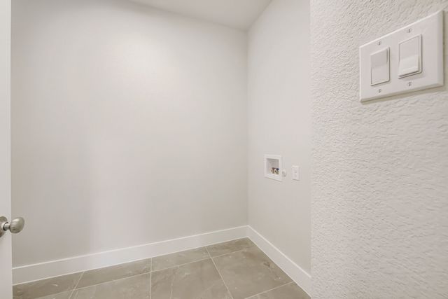 1728 Truro Lane, Fort Worth, TX 76052