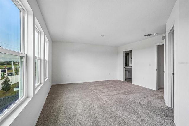 6868 HOLCOMBE DOWN DRIVE, Zephyrhills, FL 33541