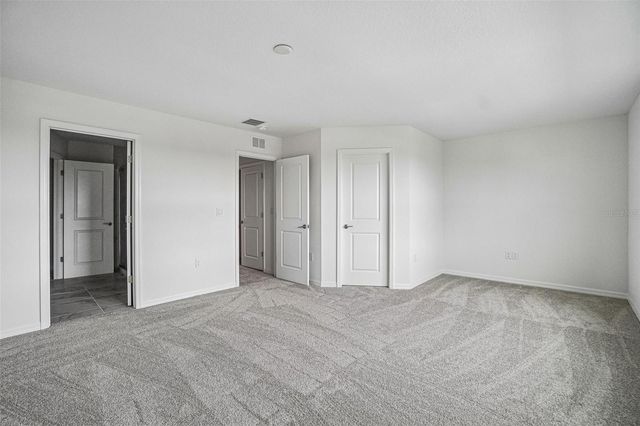6868 HOLCOMBE DOWN DRIVE, Zephyrhills, FL 33541