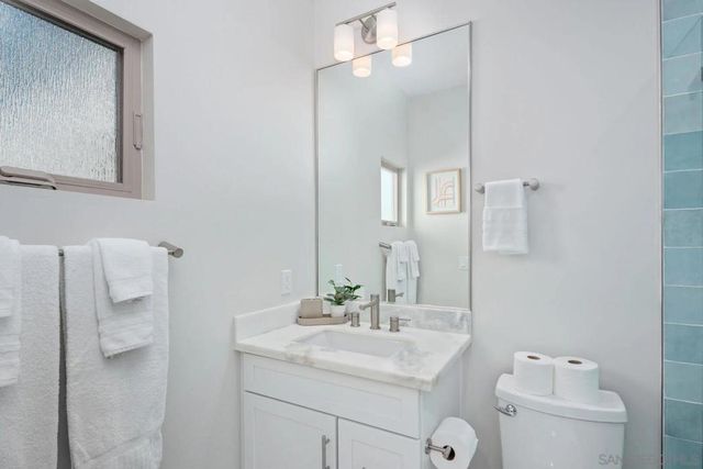 851 53 Sapphire, San Diego, CA 92109