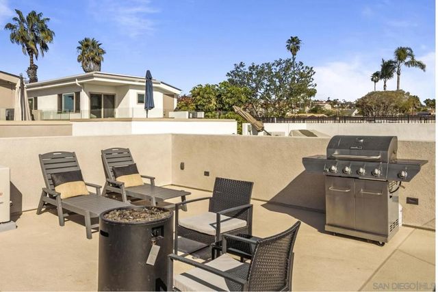 851 53 Sapphire, San Diego, CA 92109