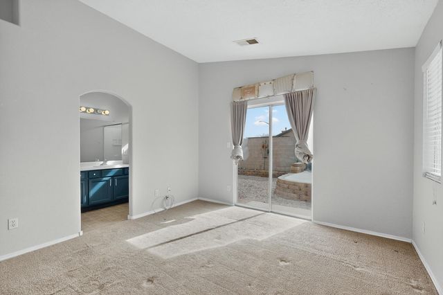 6000 Celestial Avenue NW, Albuquerque, NM 87114