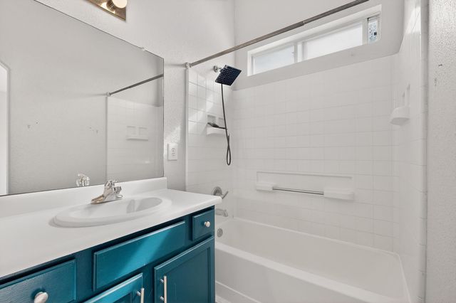 6000 Celestial Avenue NW, Albuquerque, NM 87114