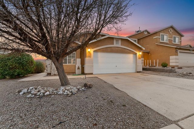 6000 Celestial Avenue NW, Albuquerque, NM 87114