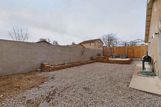 6000 Celestial Avenue NW, Albuquerque, NM 87114