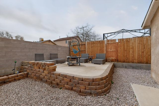 6000 Celestial Avenue NW, Albuquerque, NM 87114