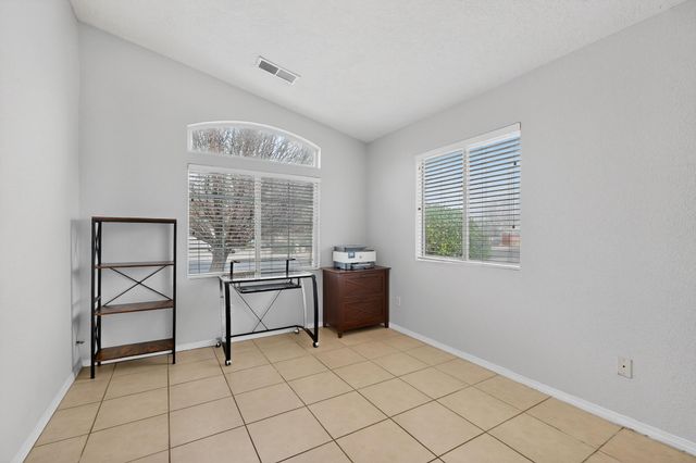 6000 Celestial Avenue NW, Albuquerque, NM 87114