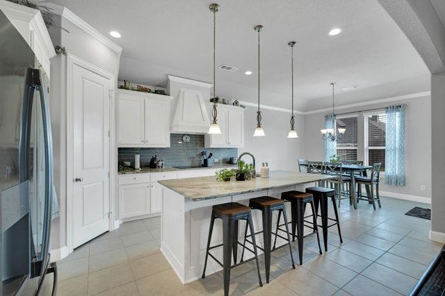 618 Lonesome Dove Drive, Midlothian, TX 76065