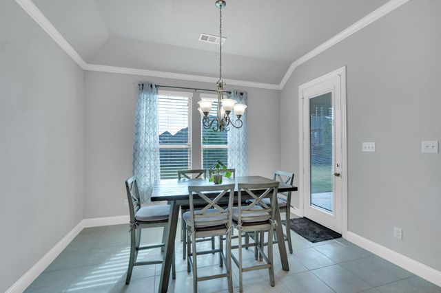 618 Lonesome Dove Drive, Midlothian, TX 76065