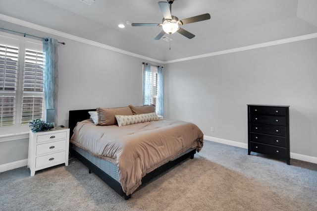 618 Lonesome Dove Drive, Midlothian, TX 76065