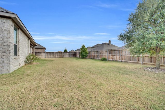 618 Lonesome Dove Drive, Midlothian, TX 76065